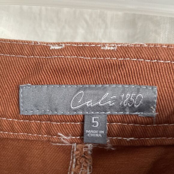 NWT Women’s Cali 1850 Wide Leg Burnt Orange Buckle Button Denim Pants Size 5 - Picture 3 of 6